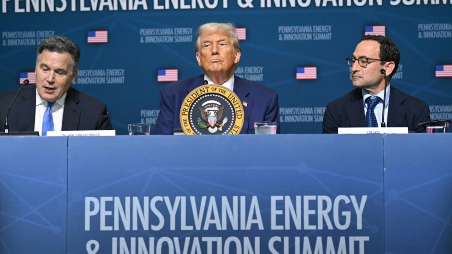 Trump auf KI-Gipfel in Pittsburgh