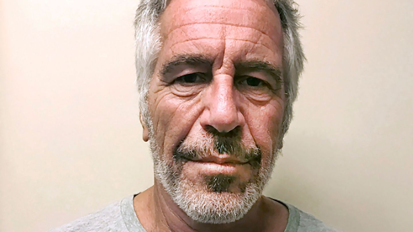 Crime: Epstein files: Trump-allied Johnson demands publication