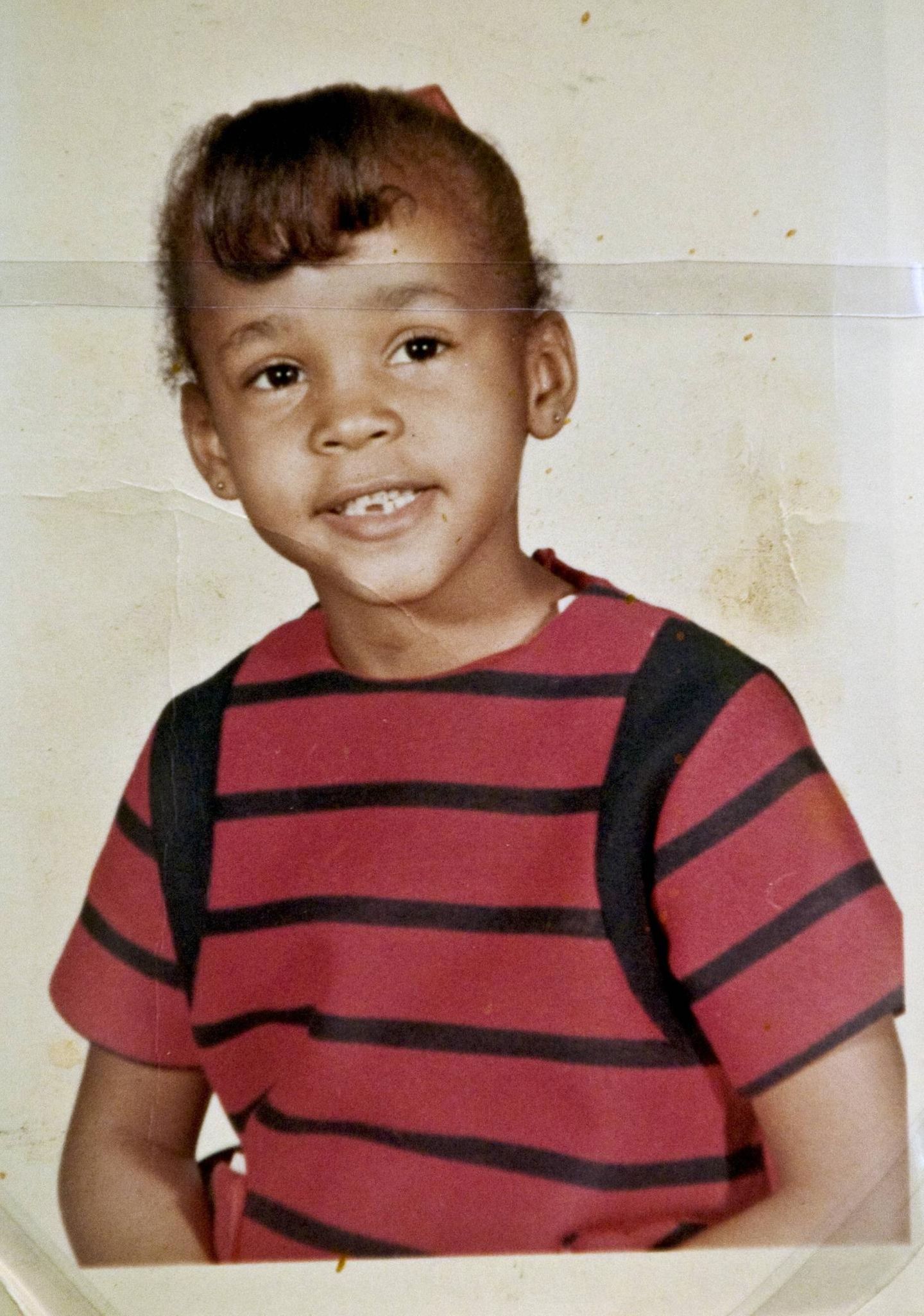Ein Bild von Whitney Houston aus ihrer Kindheit