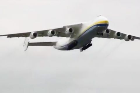 Antonov An-225: Der Koloss der Lüfte