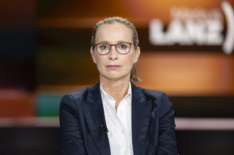 Frauke Brosius-Gersdorf schaut in die Kamera