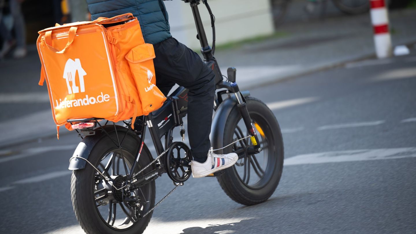 Delivery services: Lieferando reduces around 2,000 driver offices