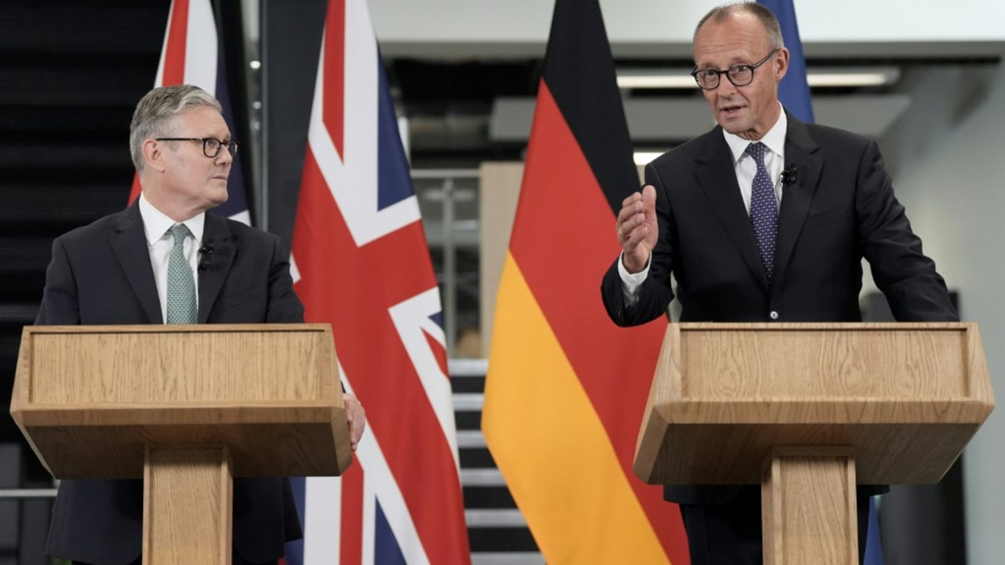 Britischer Premierminister Starmer und Bundeskanzler Merz bei der Pressekonferenz am Donnerstag in London