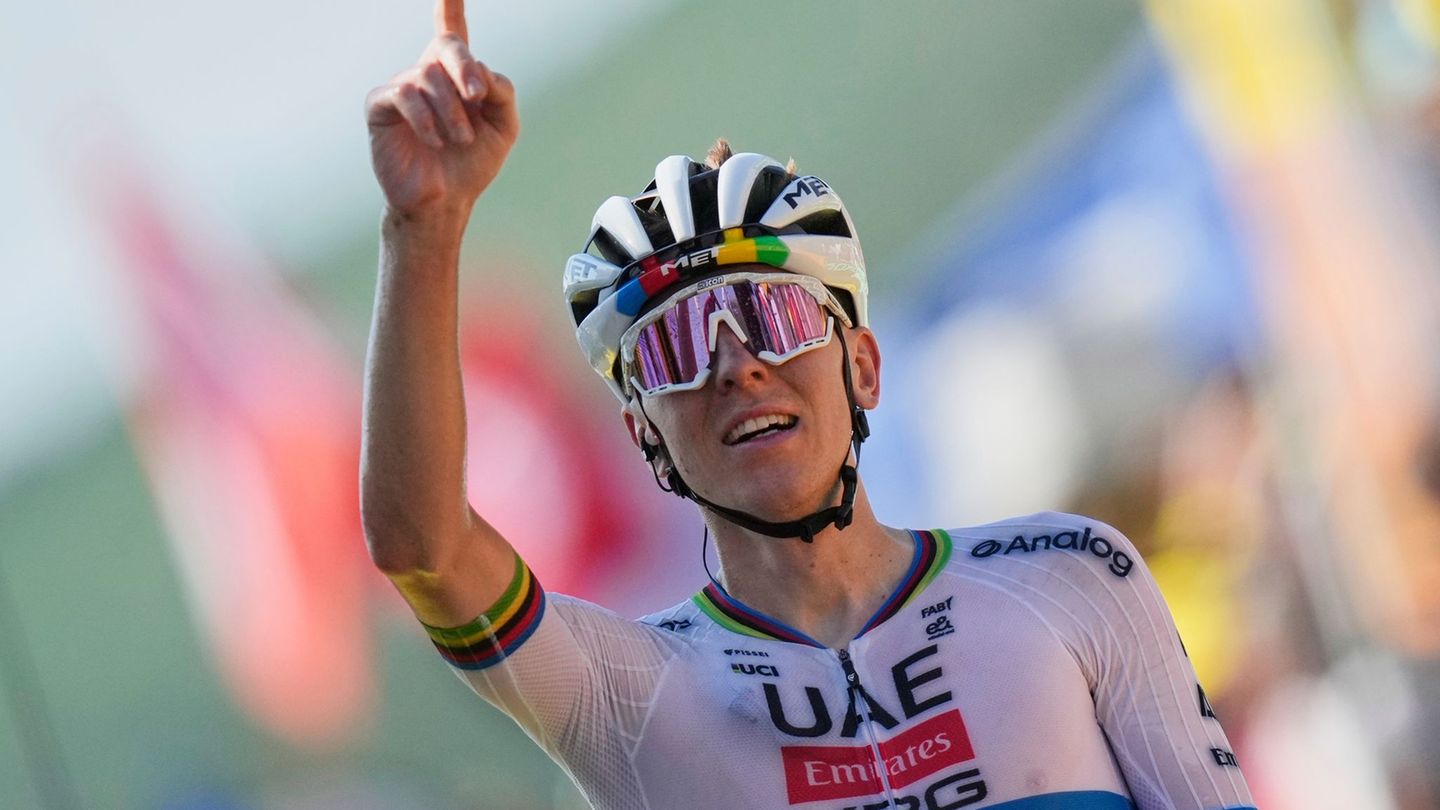 Tour de France: Pogacar dominates competition in Pyrenees – Lipowitz third