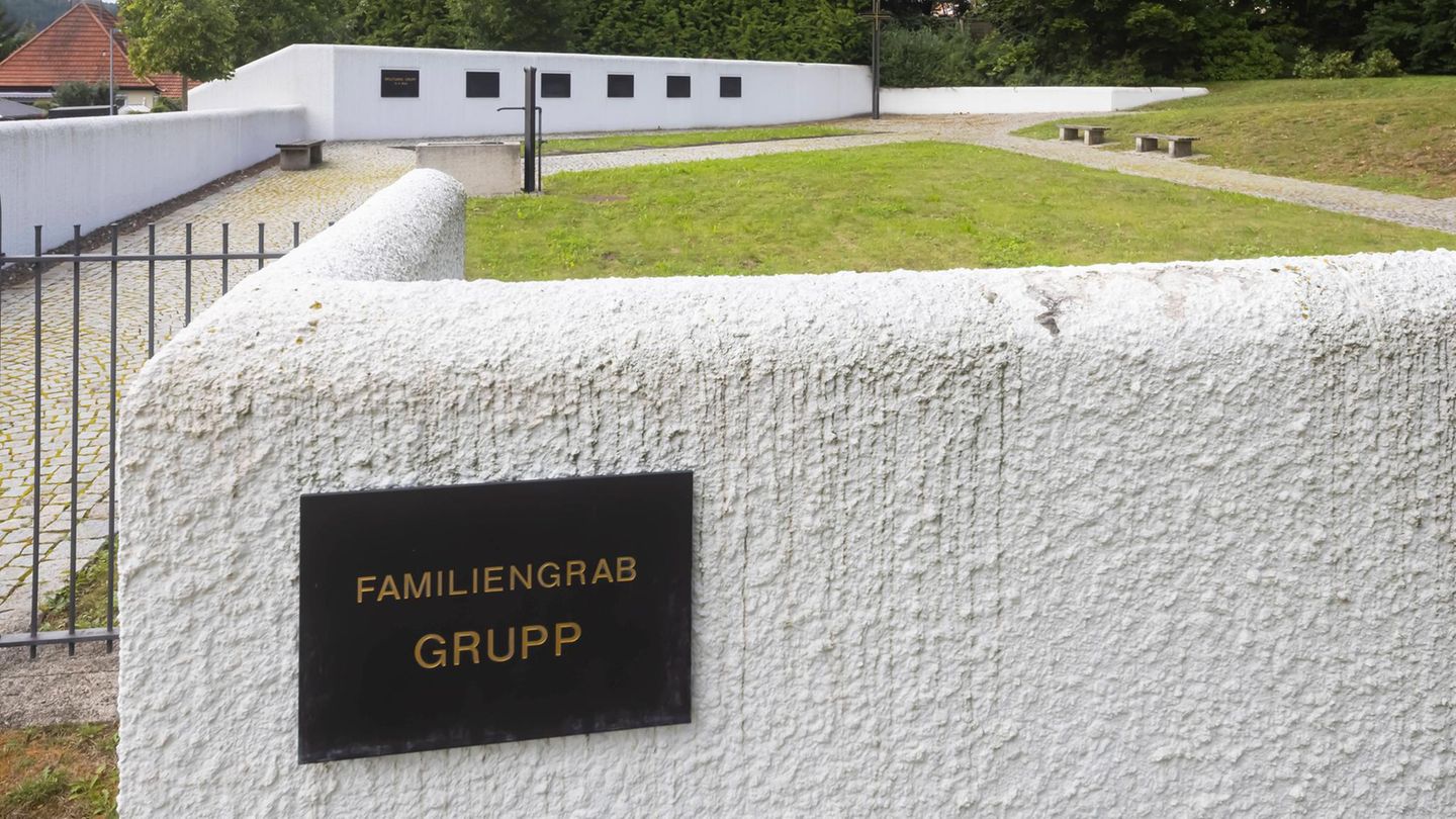 Zukünftiges Familiengrab des Textilfabrikanten Wolfgang Grupp und seiner Familie in Burladingen