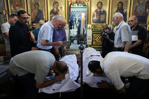 Trauer um Todesopfer des Angriffs, St.-Porphyrius-Kirche, Gaza-Stadt