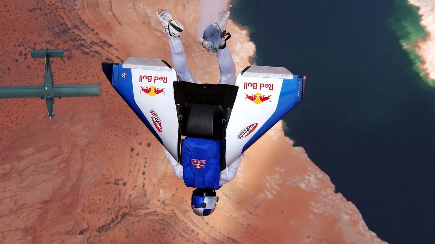 Felix Baumgartner’s death: reactions come mainly from the right warehouse