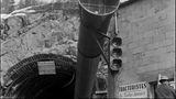 Eine Baumaschine am Montblanc 1965