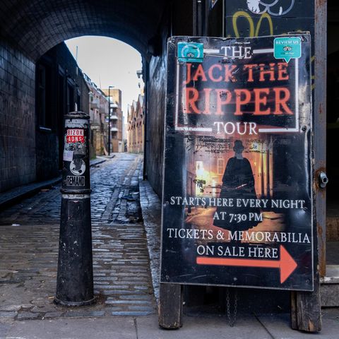 Wegweiser zu einer Jack the Ripper Tour