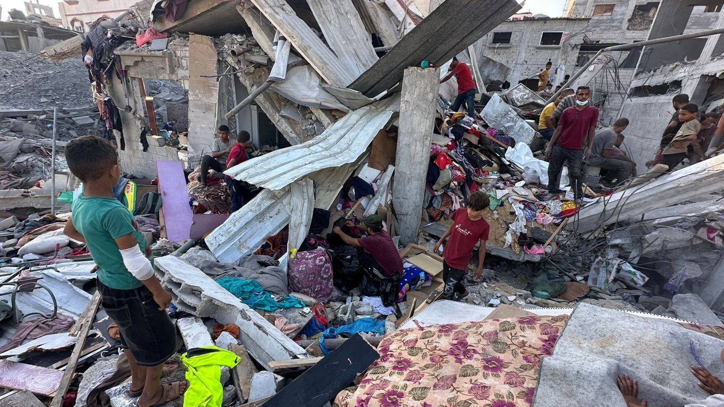 Gaza War: Palestinians: Once again dead near an aid center in Gaza