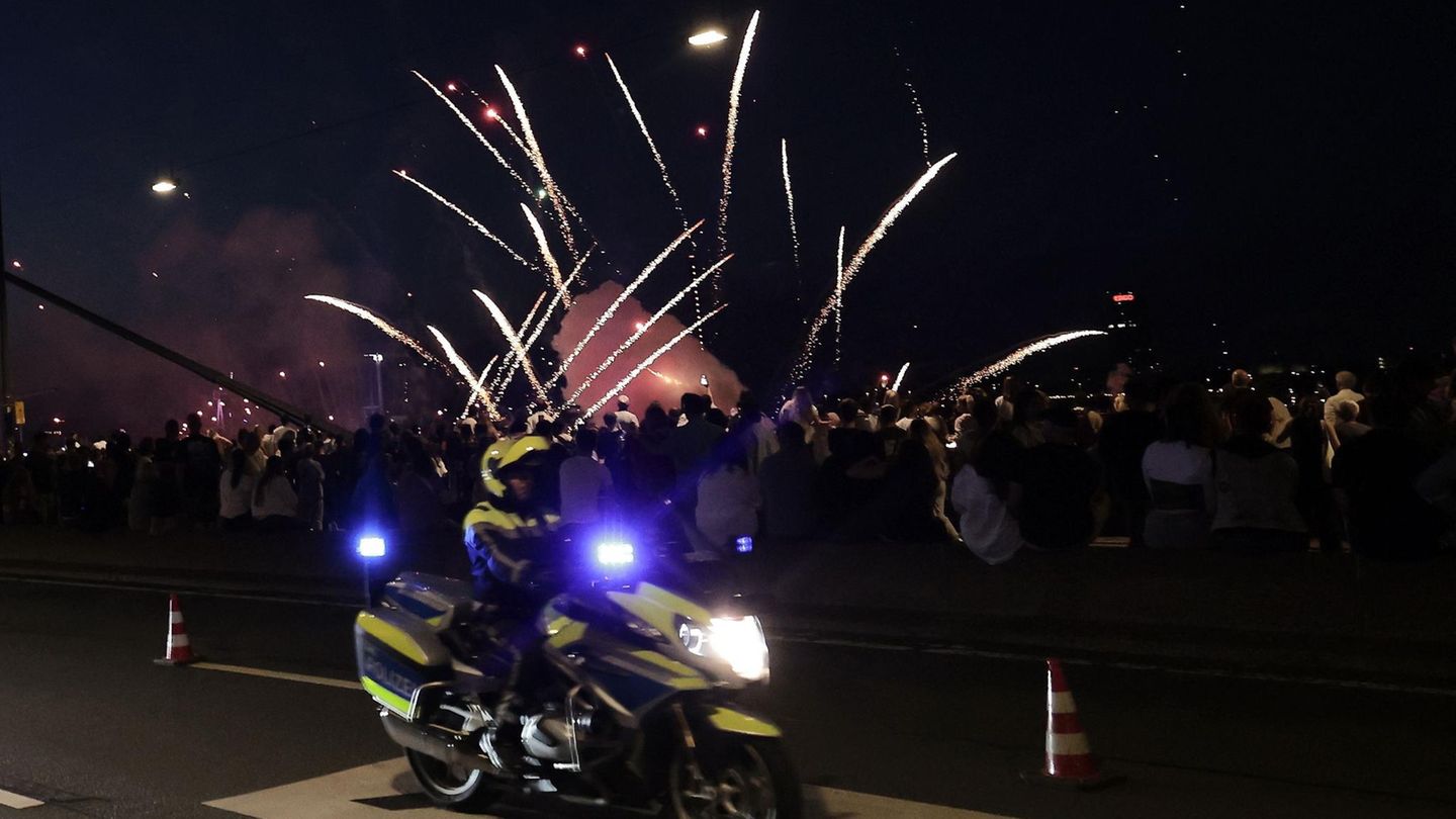 Rheinkirmes: 19 Verletzte bei Feuerwerk-Unglück in Düsseldorf – darunter ein Kind