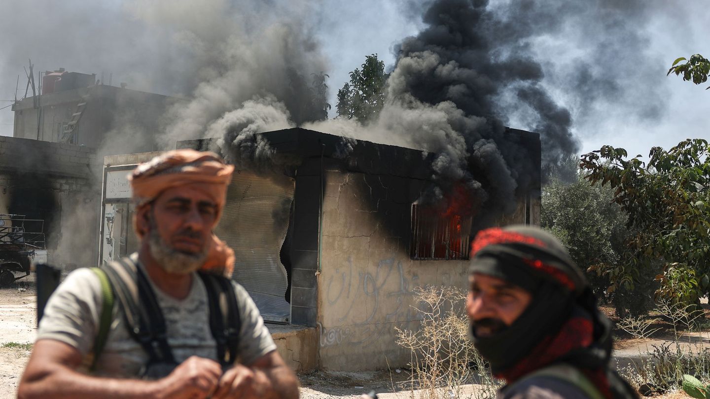 Syria: Syria’s transitional government confirms ceasefire