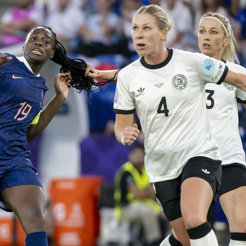 For this offense, Germany's defender Kathrin Hendrich saw the red card