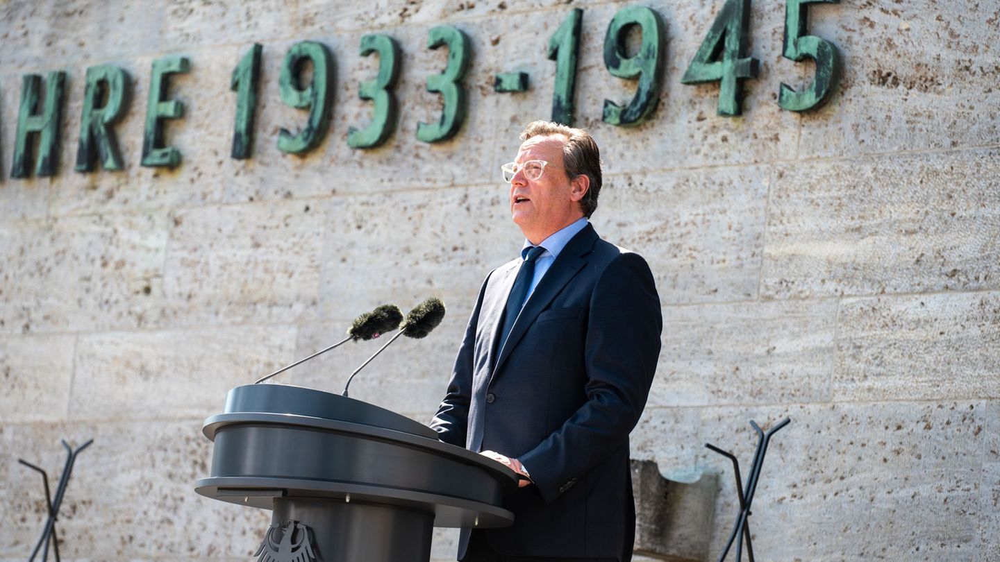 Hitler attack 81 years ago: Son of Willy Brandt warns of fault of history