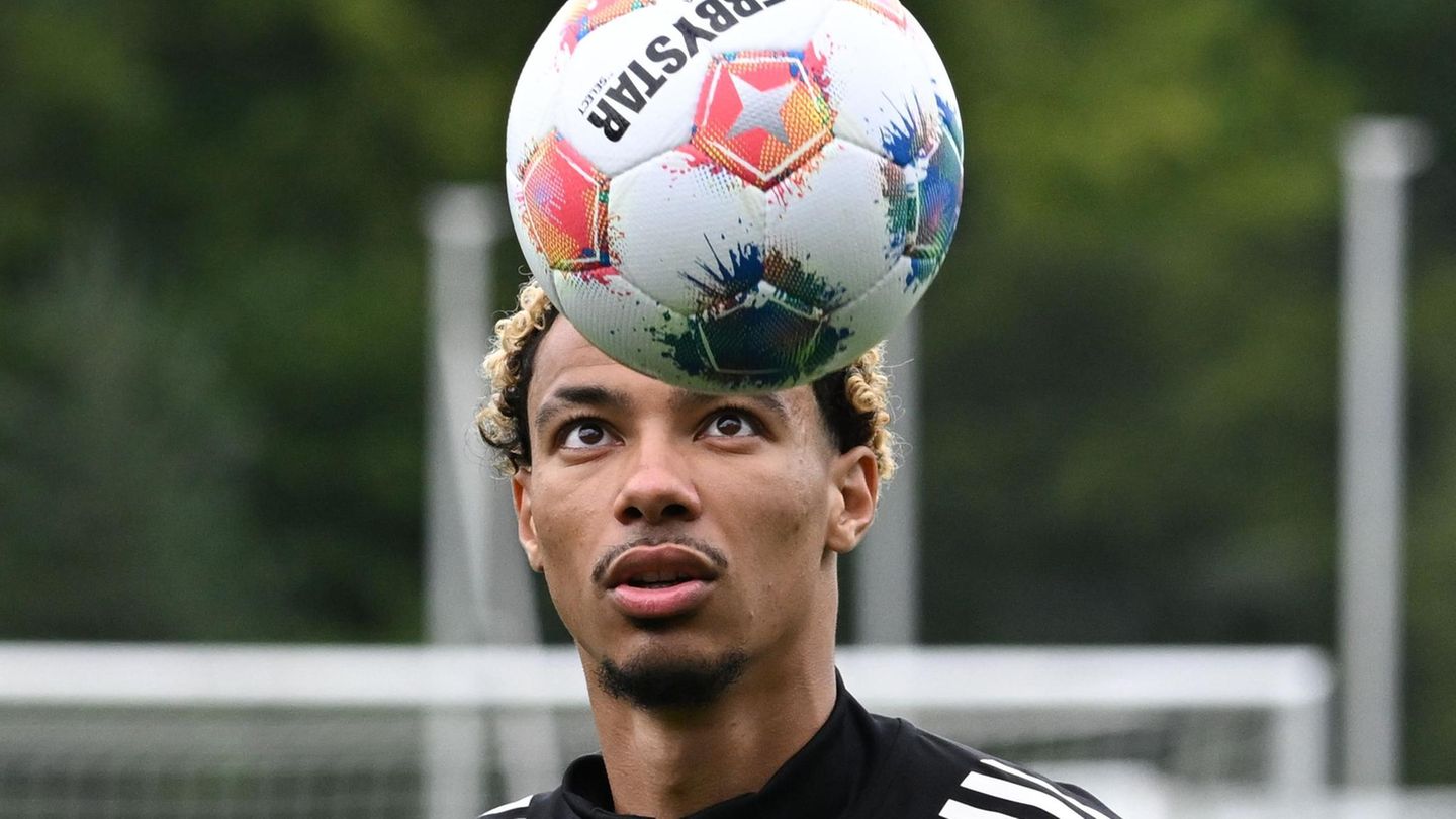 Ekitiké geht nach Liverpool