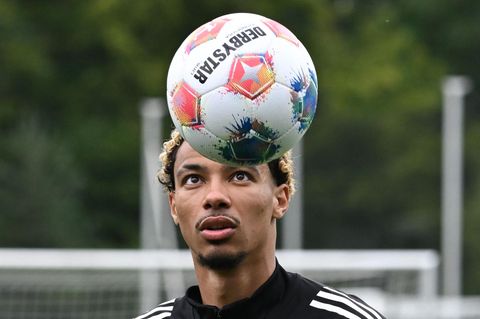 Ekitiké geht nach Liverpool