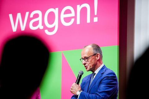 Friedrich Merz bei einer Veranstaltung der deutschen Familienunternehmer
