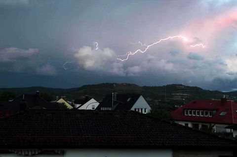 Gewitter und Starkregen über Deutschland