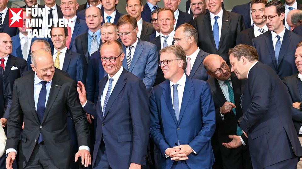 Hat das Kanzleramt ein Frauenproblem? Hat das Kanzleramt ein Frauenproblem?
