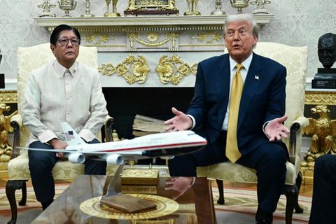 Trump mit dem philippinischen Präsidenten Marcos (li.)