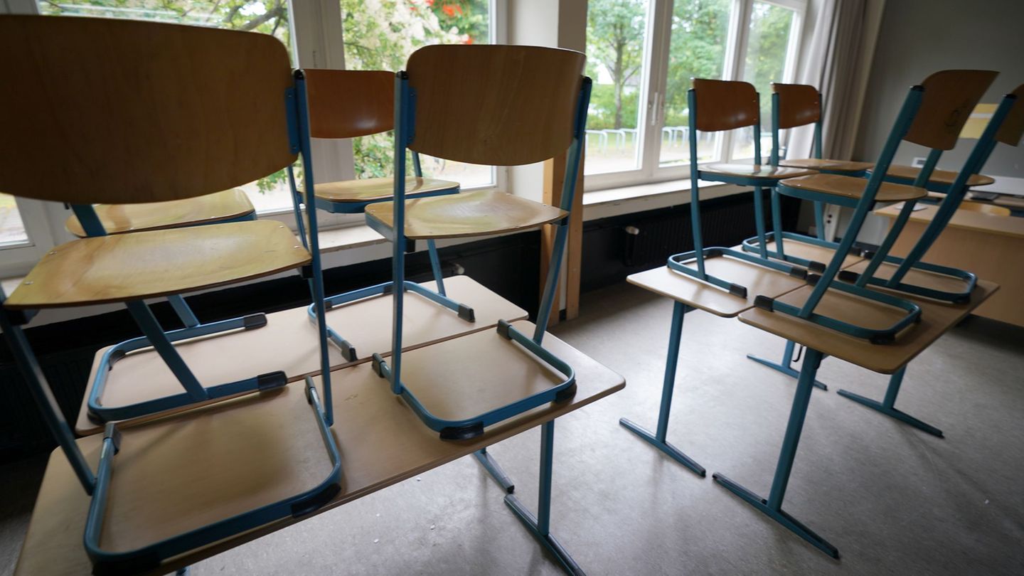 Sommerferien-Letzter-Schultag-Sechs-Wochen-Sommerferien-voraus-