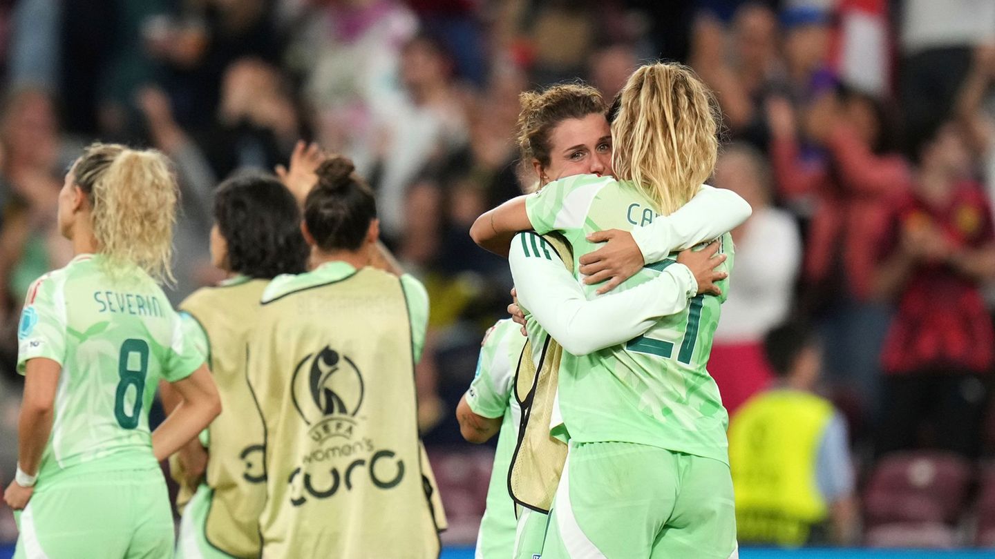 Football European Championship: Italy shed tears after dramatic double-ko