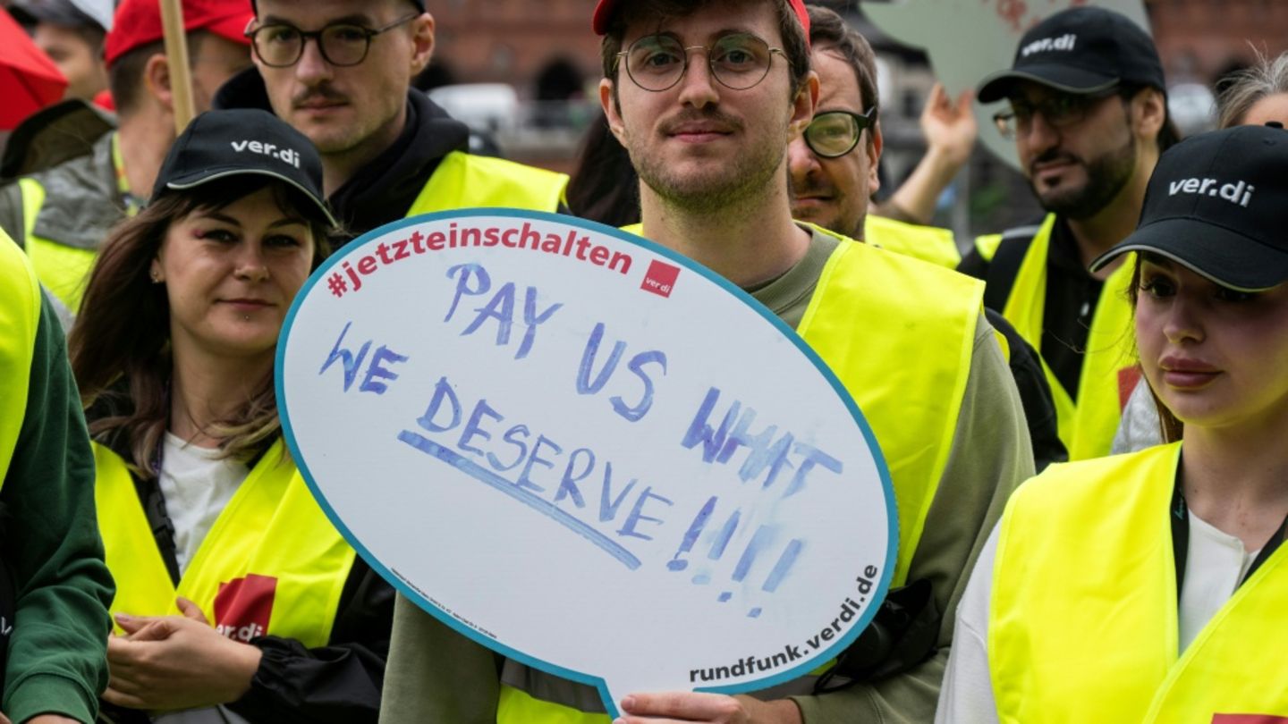 Tiktok-Beschäftigte bei einem Protest am 17. Juli 2025