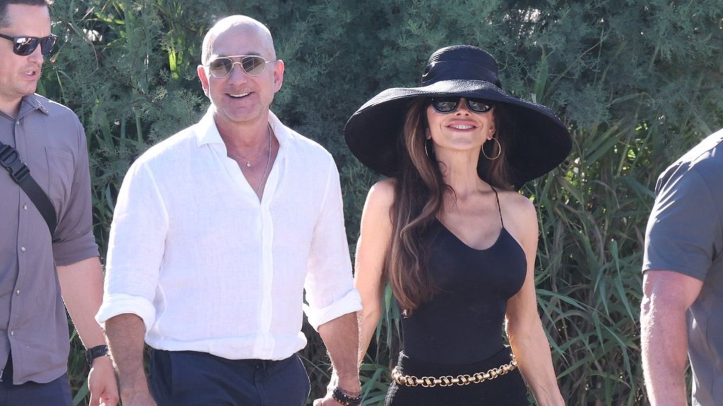 Jeff Bezos and Lauren Sánchez are back in the honeymoon