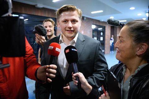 Sebastian "El Hotzo" Hotz direkt nach dem Gerichtstermin in Berlin