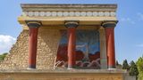 Die europäische Zivilisation hatte auf Kreta eine ihrer Wurzeln. Die Paläste in Knossos, Phaistos und Malia waren Zentren des ersten urbanen Lebens und faszinieren bis heute