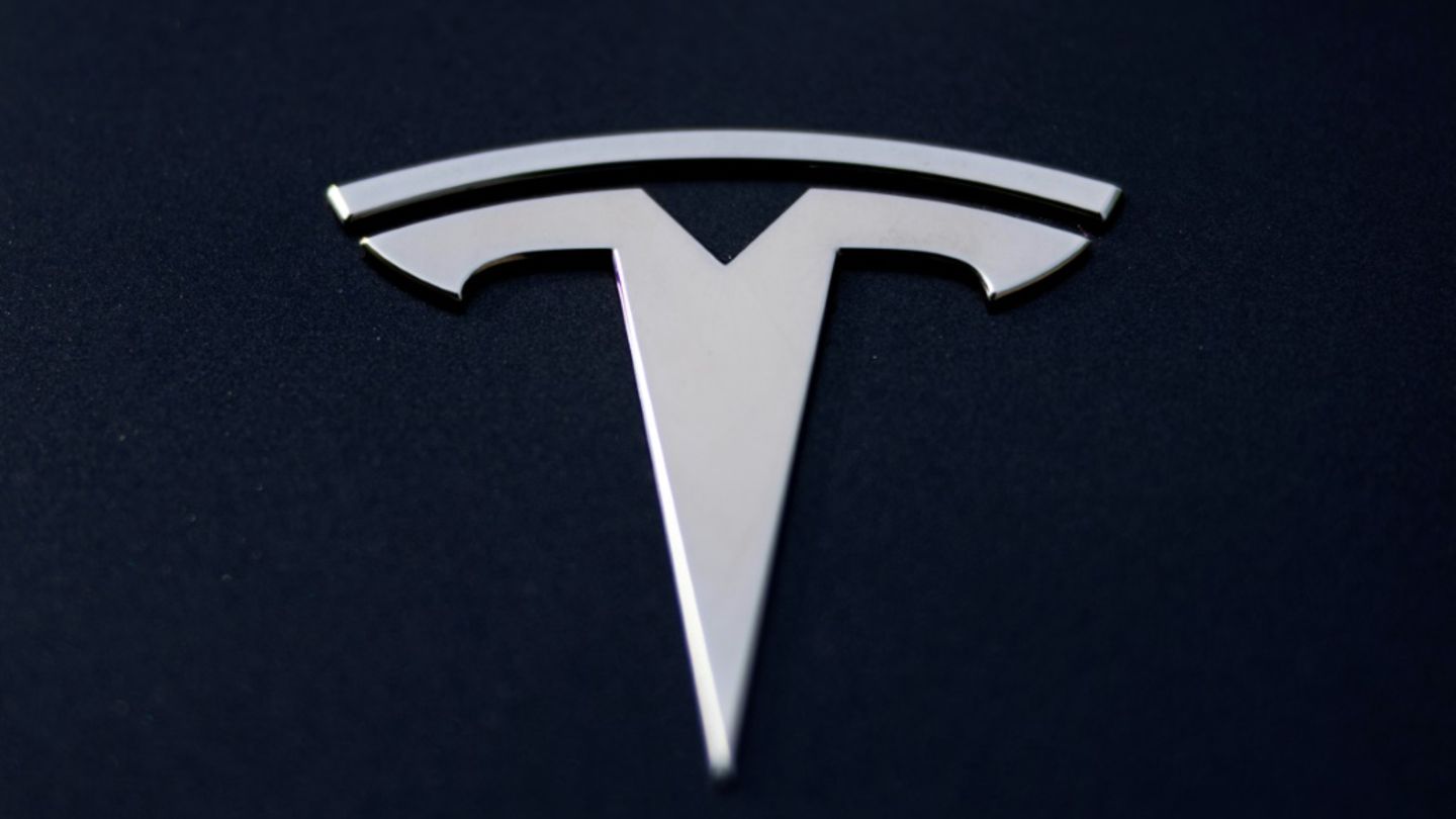 Tesla-Logo