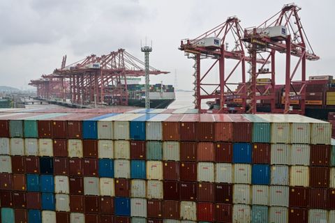 Container-Hafen in Ningbo