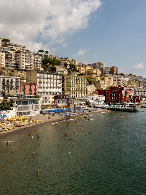 Panorama der Bucht von Posillipo in Italien