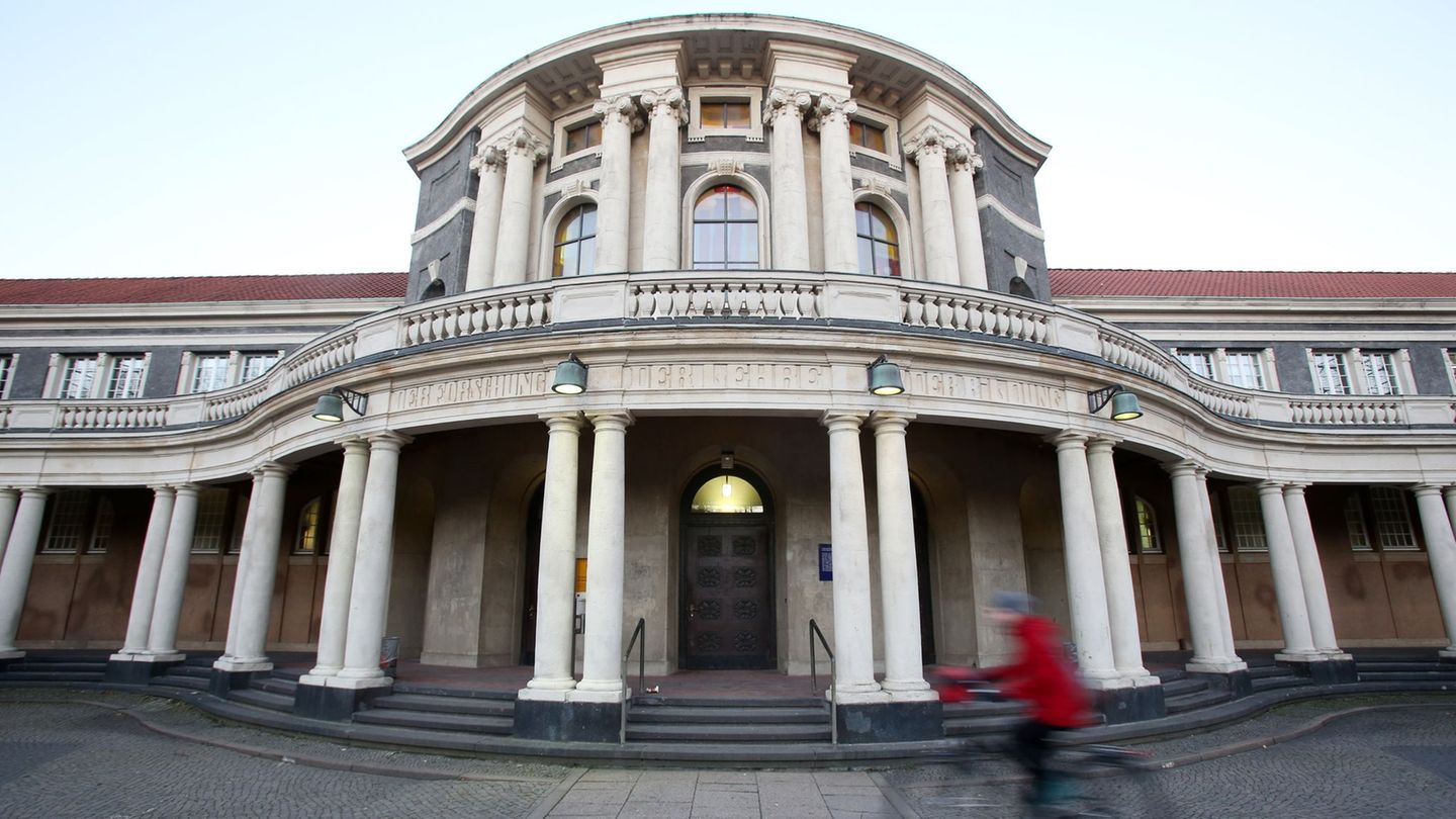 Brosius-Gersdorf: University of Hamburg checks information on your doctoral thesis