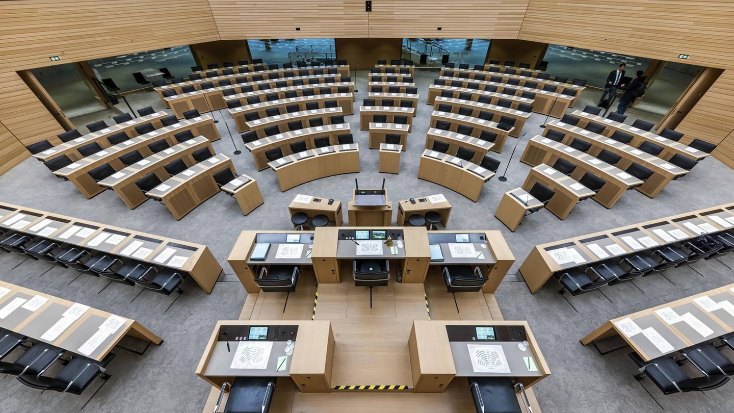 Hasted cross scandal in Baden-Württemberg: Landtag Vice resigns