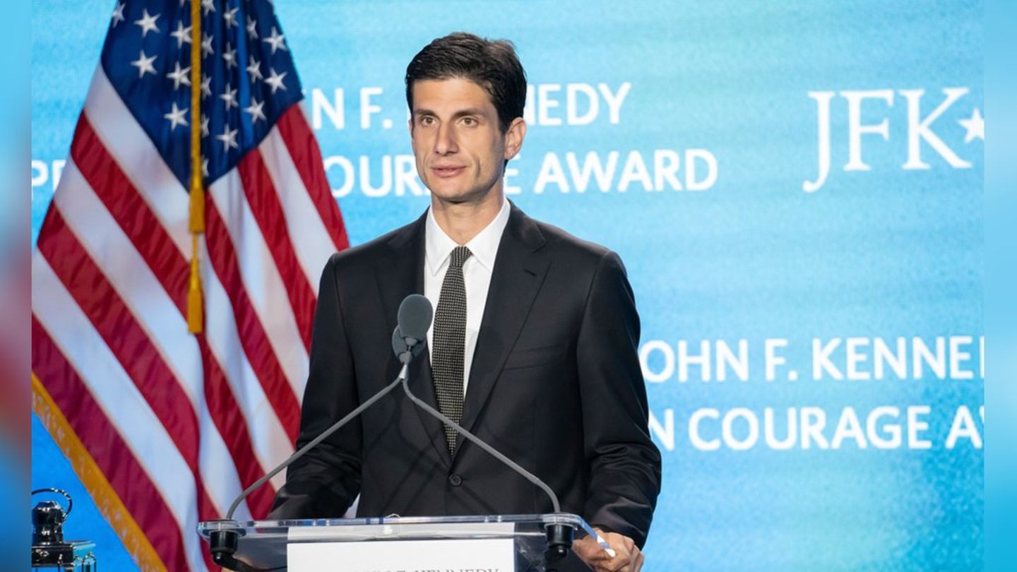 JFK-Kel Jack Schlossberg: clear words about the plans of the Republicans