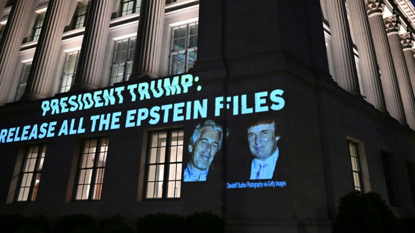 Projektion auf Fassade der US-Handelskammer in Washington