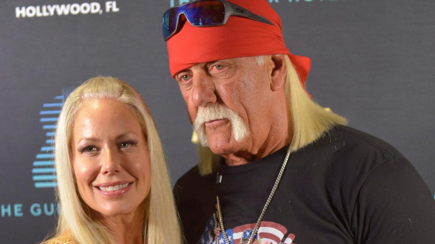 Hulk Hogan’s wife Sky Daily mourns: “Impossible to process”