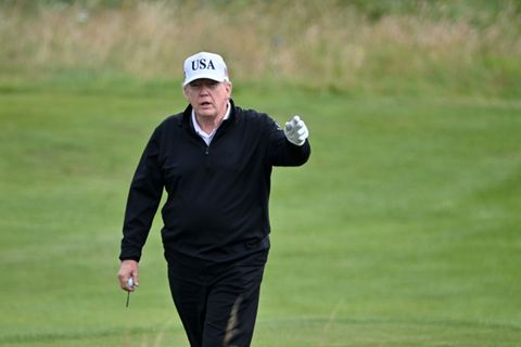 US-Präsident Donald Trump beim Golfen in Turnberry