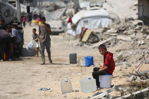 Ein Kind im von Israel zerbombten Gazastreifen