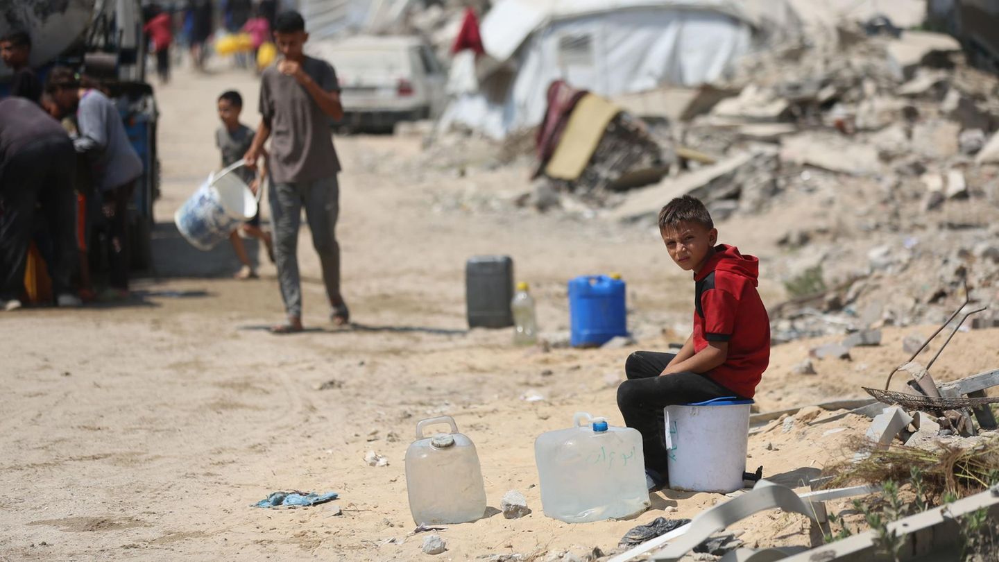 Ein Kind im von Israel zerbombten Gazastreifen