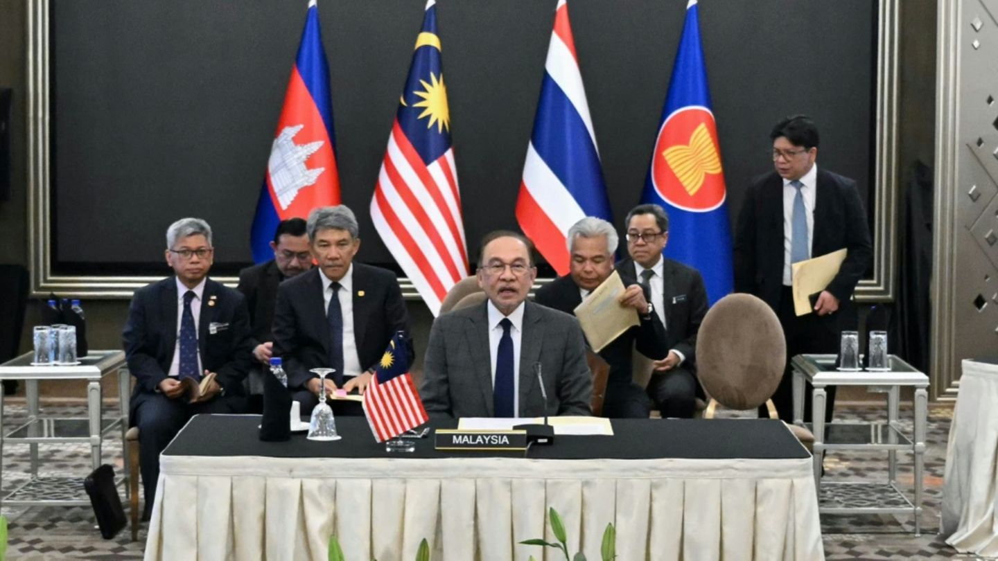 Auftakt der Friedensgespräche zwischen Thailand und Kambodscha
