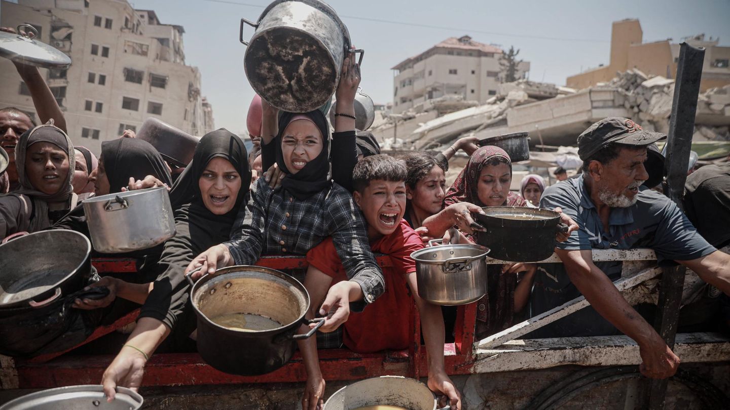 Gaza: The life and suffering of people in the Gaza Strip