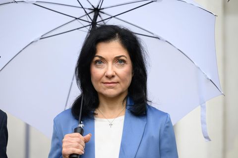 Wirtschaftsministerin Reiche verteidigt umstrittenen Rentenvorstoß