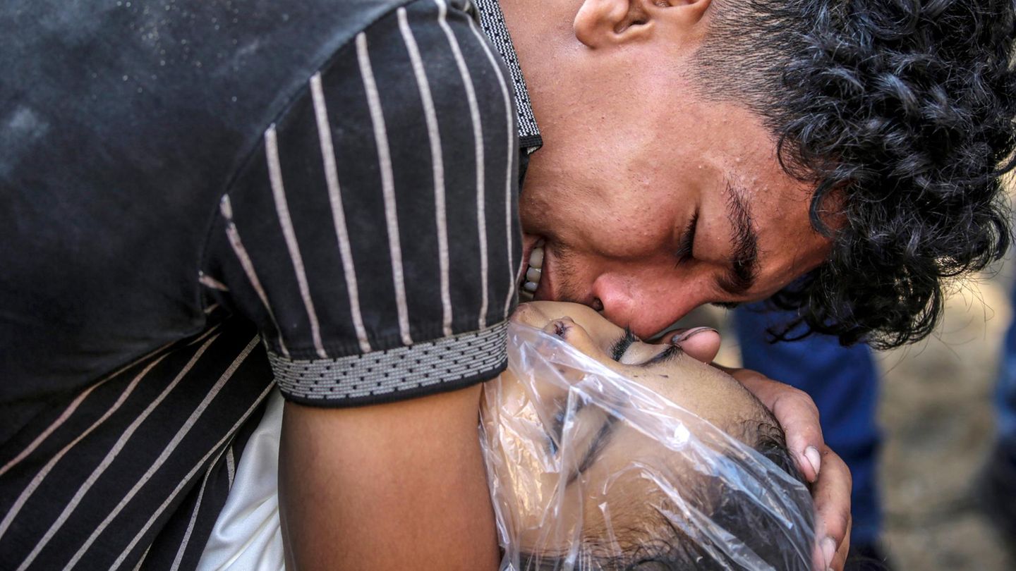 Gaza: This condition has nothing to do with dignity