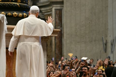Papst Leo XIV. bei der Messe für Influencer