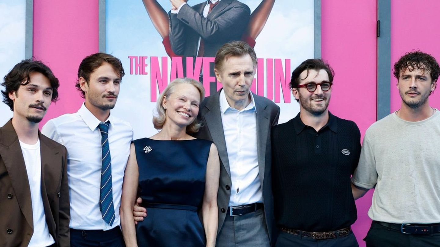 Pamela Anderson and Liam Neeson: With all four sons to the film premiere
