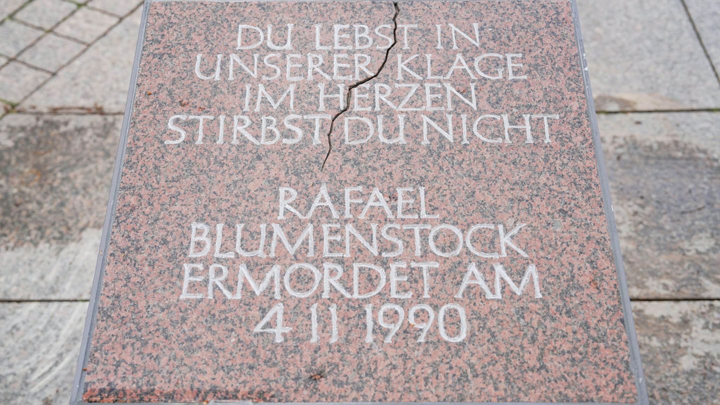 "Aktenzeichen XY": Brutaler Mord an Klavierlehrer – Polizei hofft auf neue Spuren in Cold Case