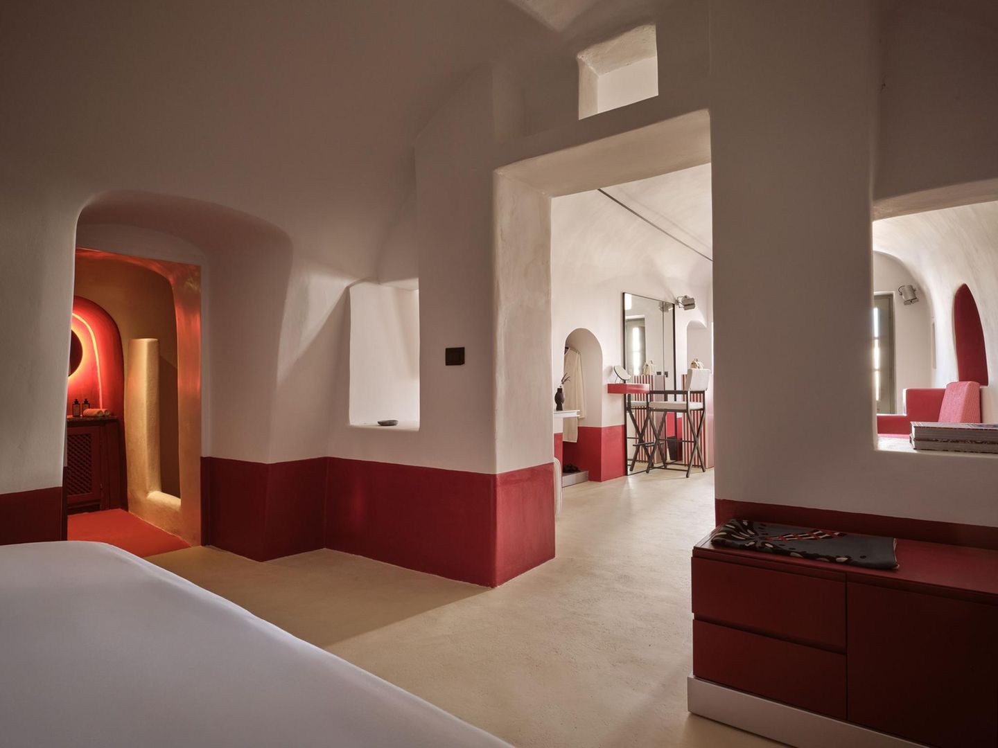 Neema Maison Finikia Santorini