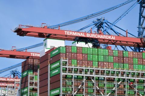 Warencontainer am Hamburger Hafen
